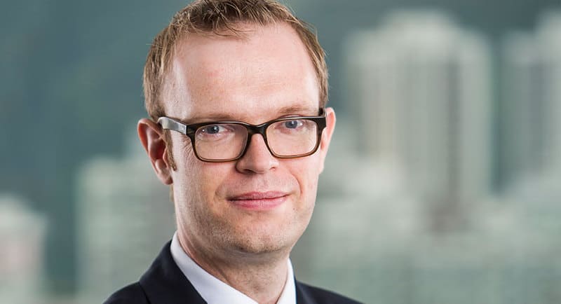 روبن هاردينج ؛ فاينانشيال تايمز