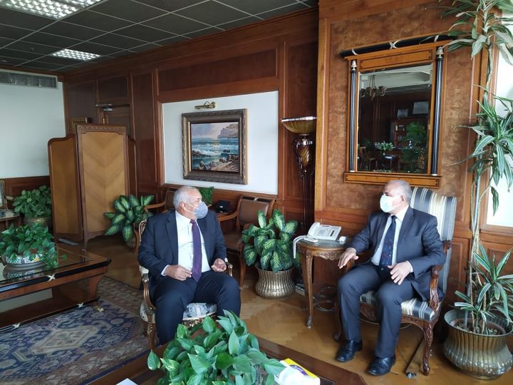 "وزير الرى" يؤكد ضرورة الإلتزام بتطبيق الضوابط الخاصة باستخدام المياه الجوفية