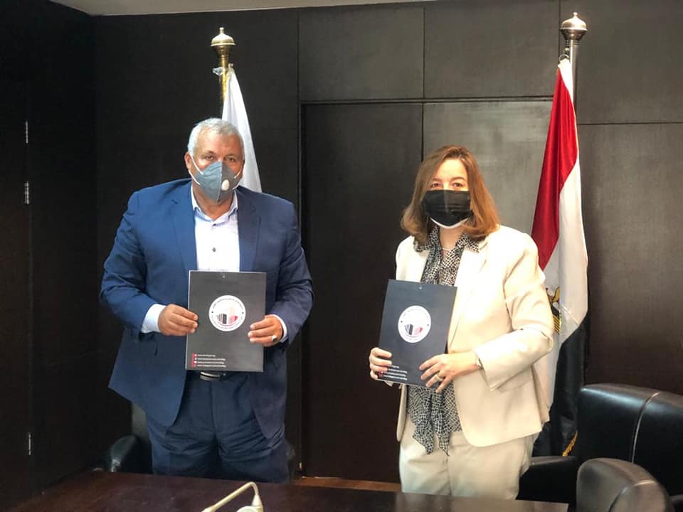 بروتوكول تعاون بين "صندوق الإسكان الاجتماعى" و"الوادى الجديد" لتنفيذ وحدات سكنية