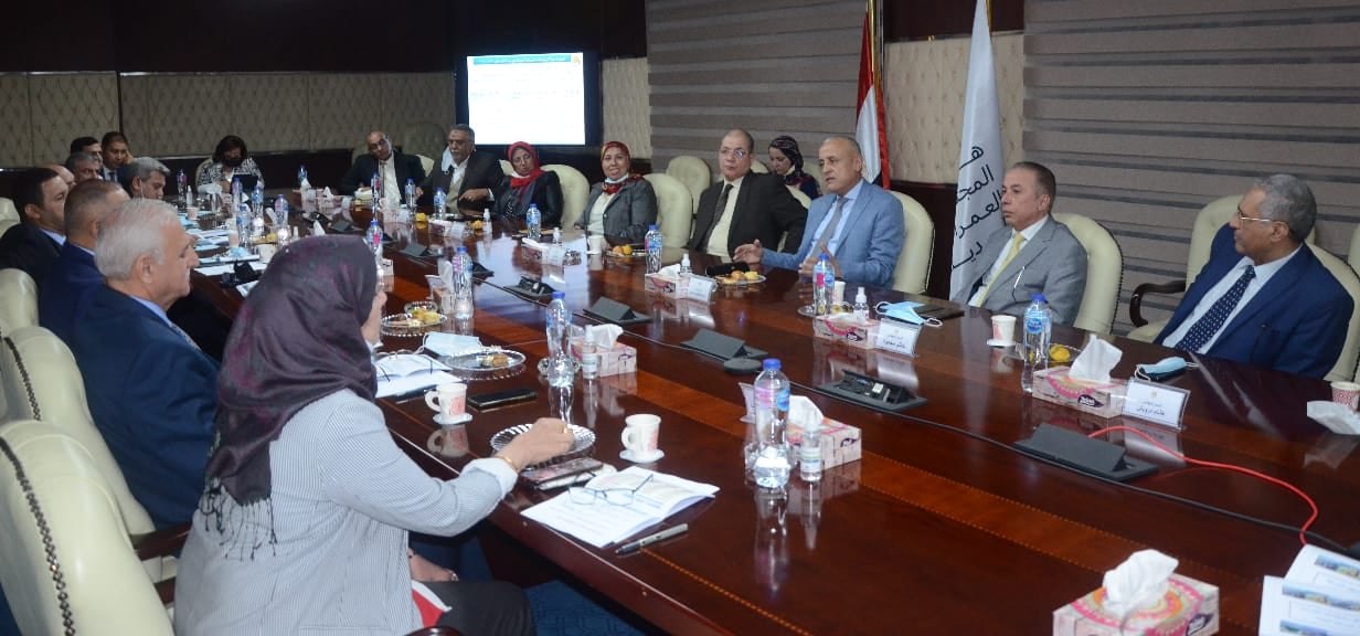 "المجتمعات العمرانية" تبحث مع وفد عراقى الاستفادة من التجربة المصرية فى بناء المدن الجديدة