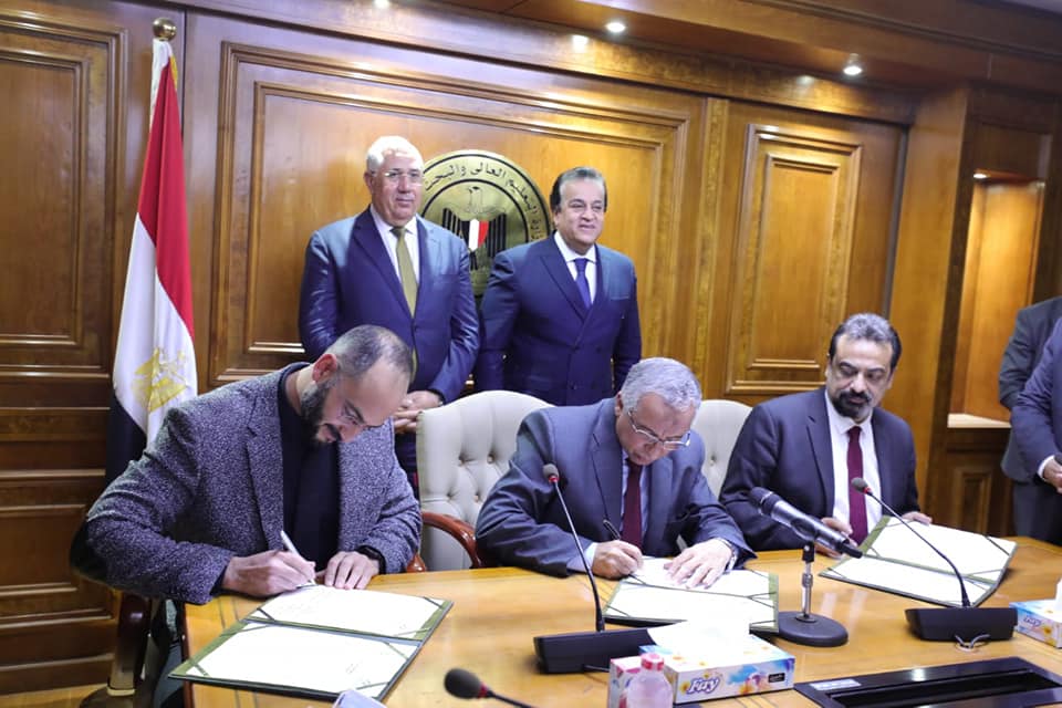بروتوكول تعاون لاستكمال دراسات إنتاج اللقاح المصرى"Egyvax" المُضاد لـ"كورونا"
