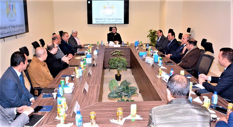 «جامع» تتفقد مقر «التجارة والصناعة» فى «العاصمة الإدارية» وتستعرض ترتيبات انتقال الموظفين