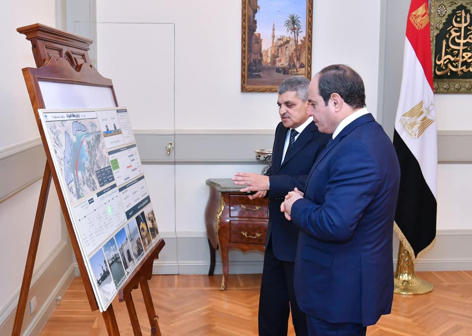 الرئيس السيسي يتابع أداء ونشاط هيئة قناة السويس خلال العام الحالي