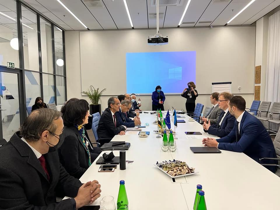 وزير الاتصالات يبحث مع إستونيا التعاون فى مجالات التحول الرقمى