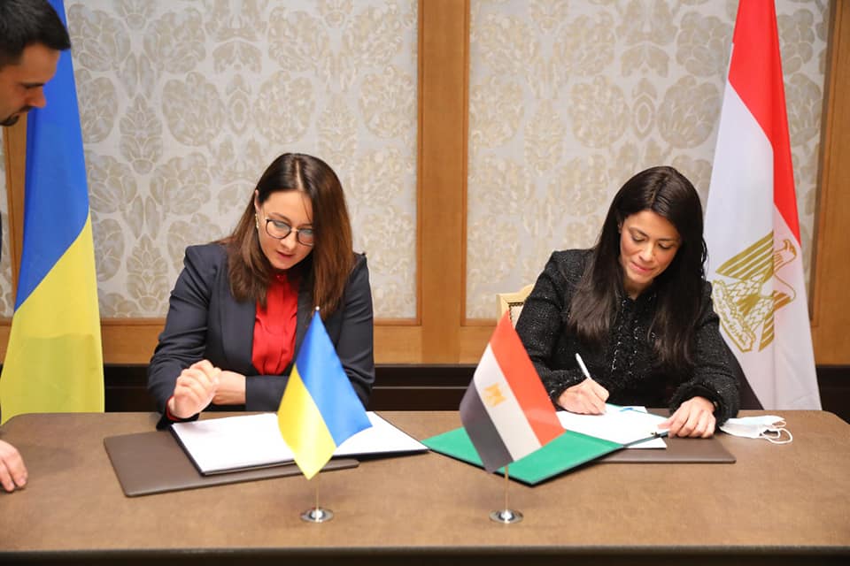 مصر وأوكرانيا توقعان بروتوكول اللجنة المشتركة لتعزيز أوجه التعاون