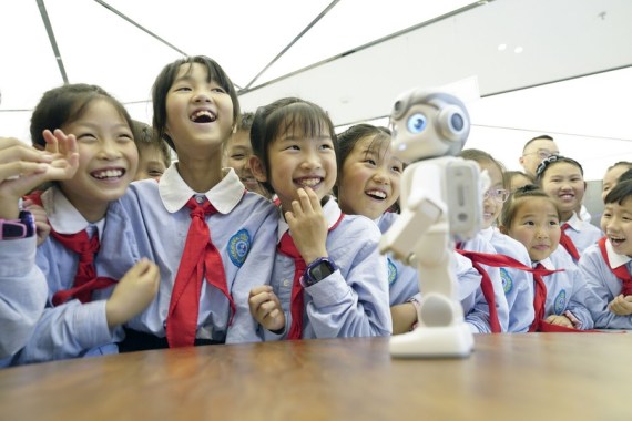 20% الإيرادات التشغيلية السنوية المتوقعة لصناعة الروبوتات في الصين بحلول 2025