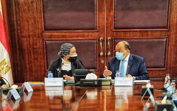 الحكومة تطرح المدافن الصحية ومصانع تدوير المخلفات على شركات القطاع الخاص