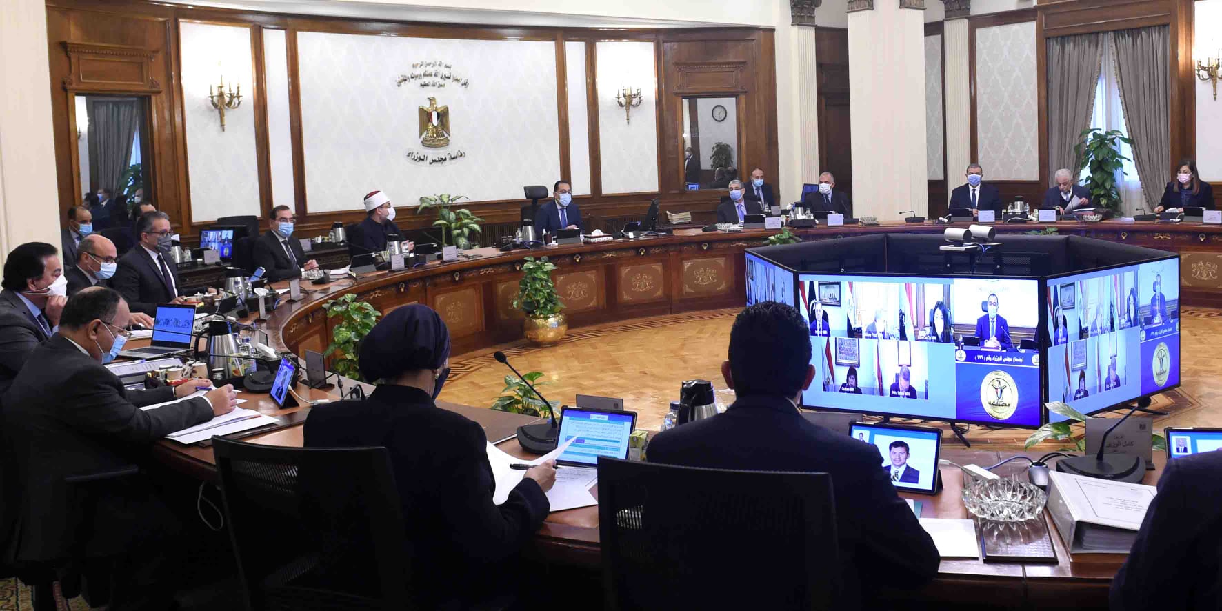 "الحكومة" تعد وثيقة مهمة لتعزيز دور القطاع الخاص فى التنمية الاقتصادية.. وإعلان ملامحها قريباً