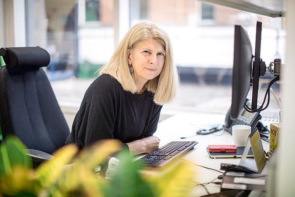 بيليتا كلارك محررة مشاركة وكاتبة مقالات رأى حول الشركات فى فاينانشيال تايمز