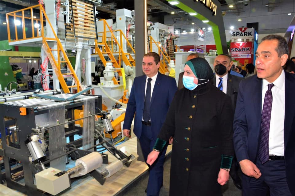 340 شركة محلية وأجنبية تشارك فى الدورة 18 لمعرض “إيجى بلاست”