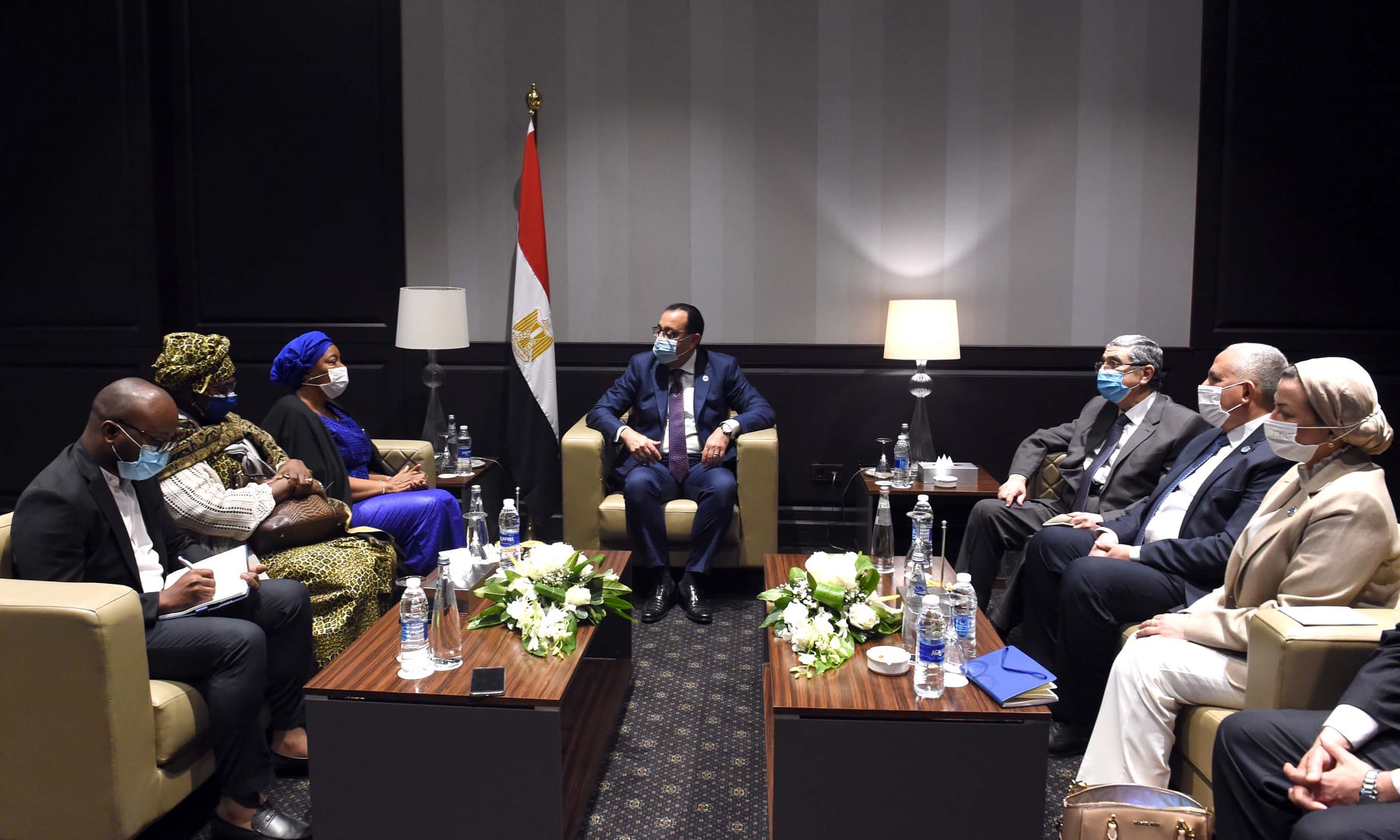 "مدبولى" يبحث مع نائب رئيس وزراء الكونغو الديمقراطية تعزيز التعاون المشترك