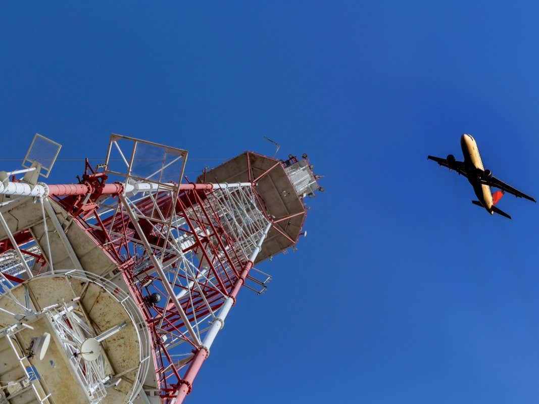 شركات الطيران الامريكية ؛ شبكة الجيل الخامس ؛ شبكة الجيل الخامس