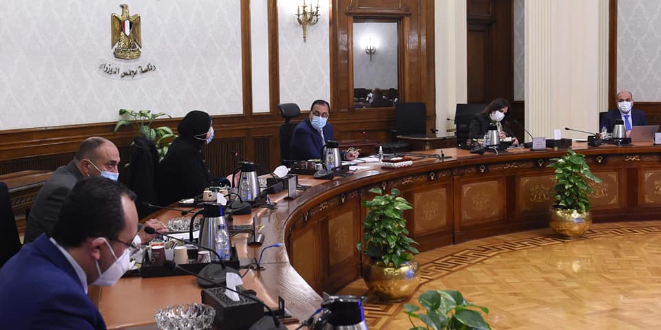 "الحكومة" تنفذ 13 مجمعاً صناعياً ضمن مبادرة "مصنعك جاهز للترخيص" بتكلفة 9.4 مليار جنيه