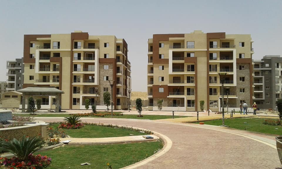 "الإسكان" تنفذ 222 عمارة ضمن "سكن لكل المصريين" باستثمارات 2 مليار جنيه فى القاهرة الجديدة