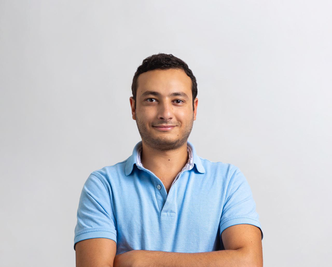 أنسى ساويرس رئيس مجلس إدارة "أوراسكوم المالية القابضة" المالكة لحصة الأغلبية فى "دوت لتطوير الإلكترونيات والمدفوعات الإلكترونية