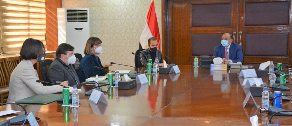 "التنمية المحلية" تبحث مع "الأمم المتحدة" التعاون فى مبادرة " حياة كريمة "