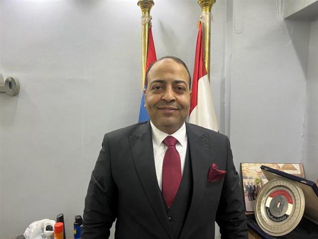 عمر عبد العزيز رئيس شعبة المسابك فى اتحاد الصناعات وأحد مستثمرى منطقة العكرشة