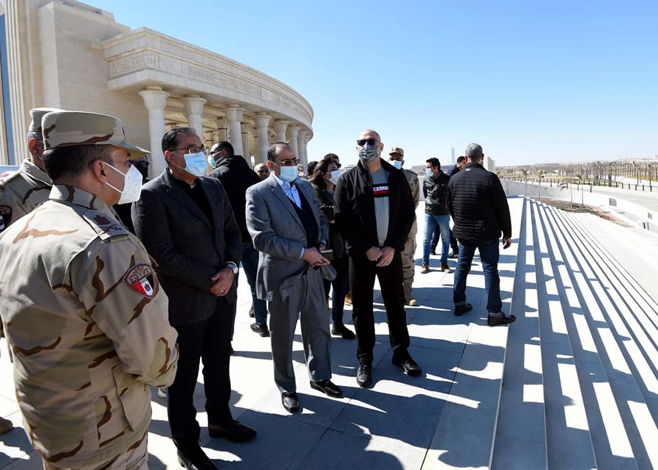 مدبولى: تكليفات رئاسية بتنفيذ الأعمال الإنشائية فى العاصمة الإدارية وفق الجداول المخطط لها