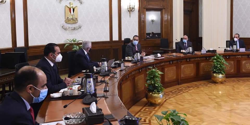 مدبولى: تكليفات رئاسية ببدء إجراءات تعيين 30 ألف معلم سنويا لمدة 5 سنوات 