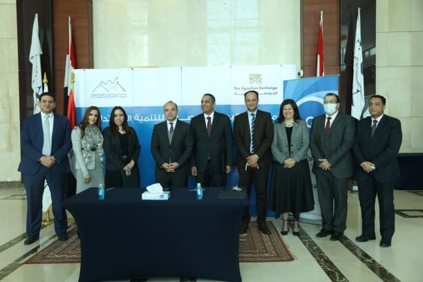 مؤسسة البورصة للتنمية المستدامة توقع بروتوكول تعاون مع “دي كاربون”