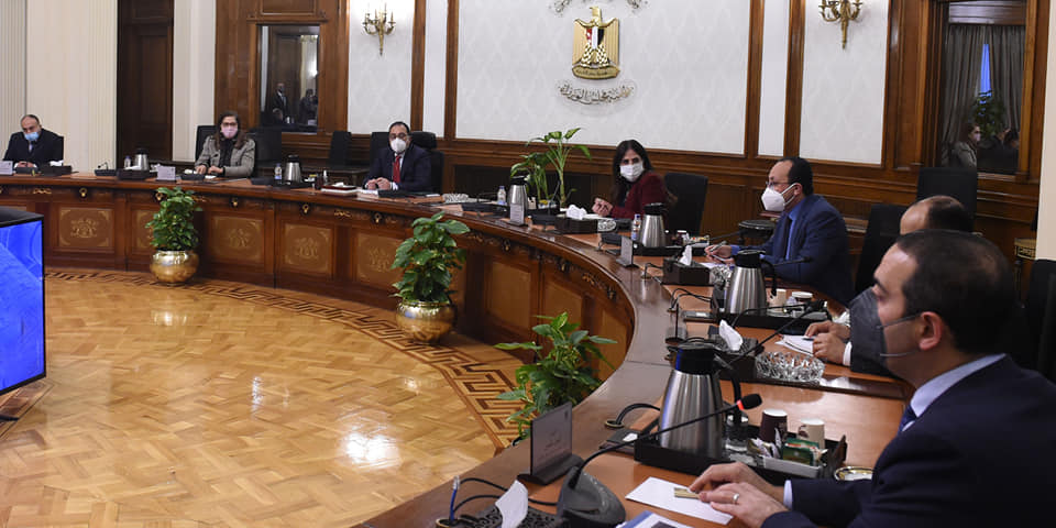 رئيس الوزراء يتابع ملفات عمل صندوق مصر السيادي