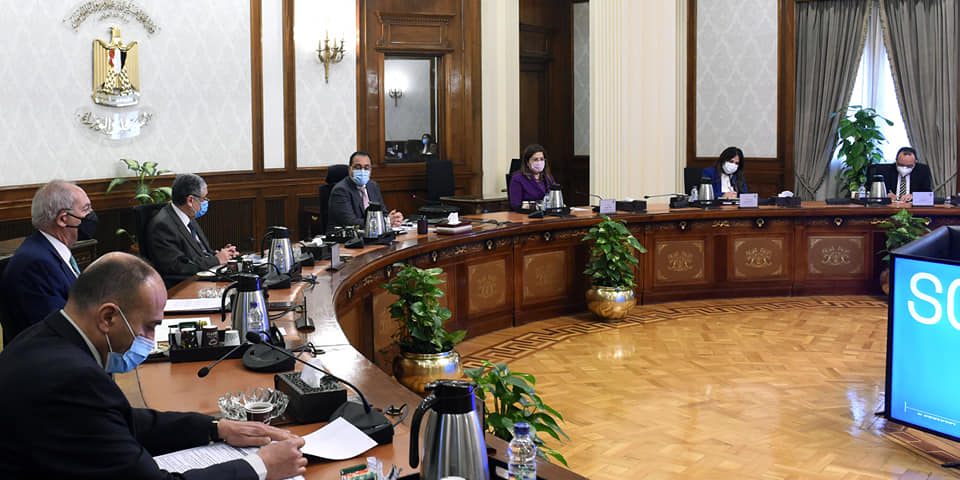 "مدبولى": سرعة عقد اجتماعات لجنة دراسة حوافز مشروعات الهيدروجين الأخضر تمهيداً لإعلانها