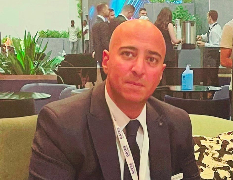 حاتم عادل، رئيس قطاع المبيعات بشركة "جيتس للتطوير العقارى