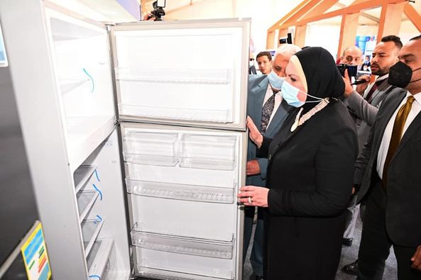 وزيرة التجارة: دور رئيسى لرجال الصناعة فى زيادة معدلات الإنتاج لتلبية احتياجات السوق