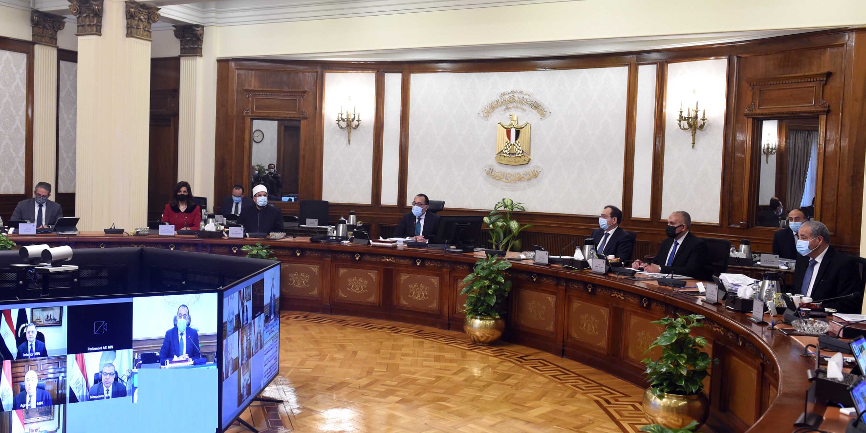 رئيس الوزراء: الدولة تشجع الاستثمارات الخارجية.. ونعمل على تذليل الصعاب لجذب المزيد من الاستثمارات