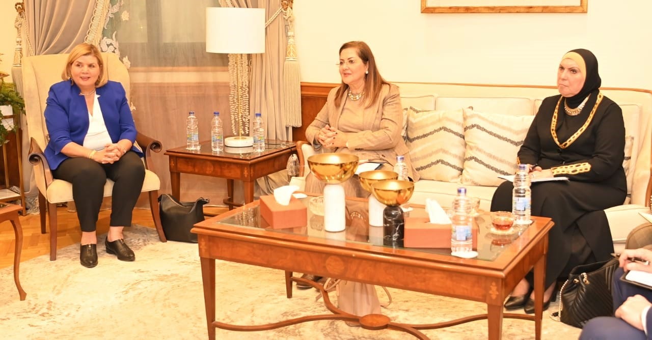 "مصر" تبحث سبل تعزيز التعاون التجارى مع "إسرائيل" فى إطار اتفاقية "الكويز"