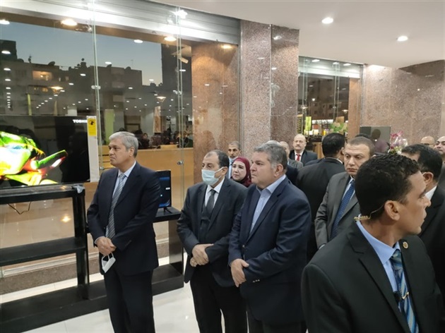 افتتاح المرحلة الأولى لتطوير "عمر أفندى" فى مدينة نصر بتكلفة 36.4 مليون جنيه