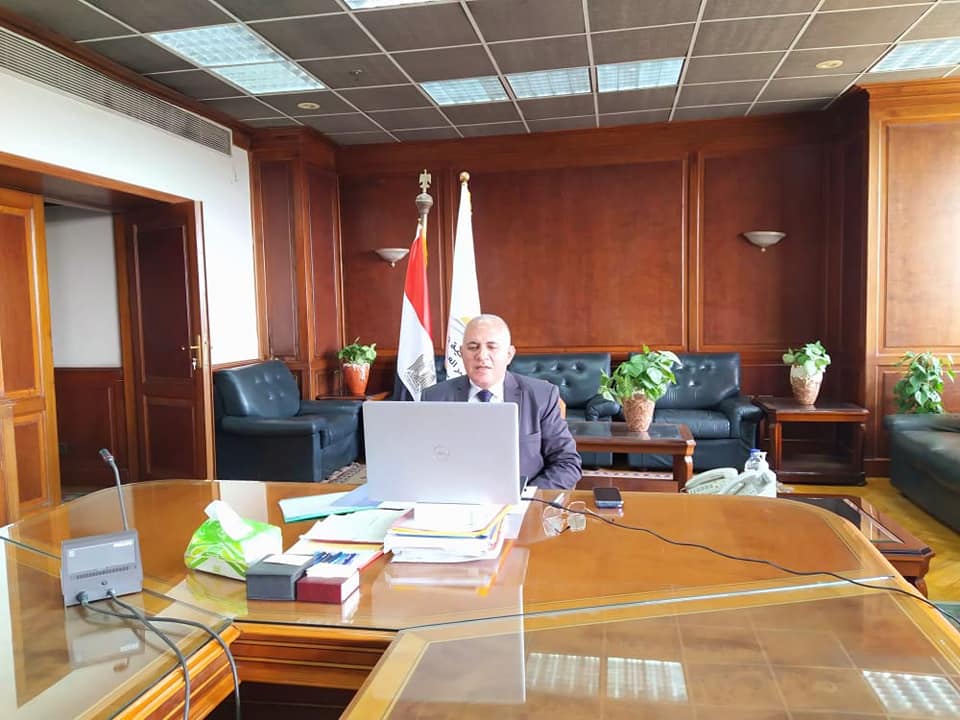 وزير الرى يبحث مع "معهد المياه" بستوكهولم التنسيق المشترك لمؤتمر المناخ