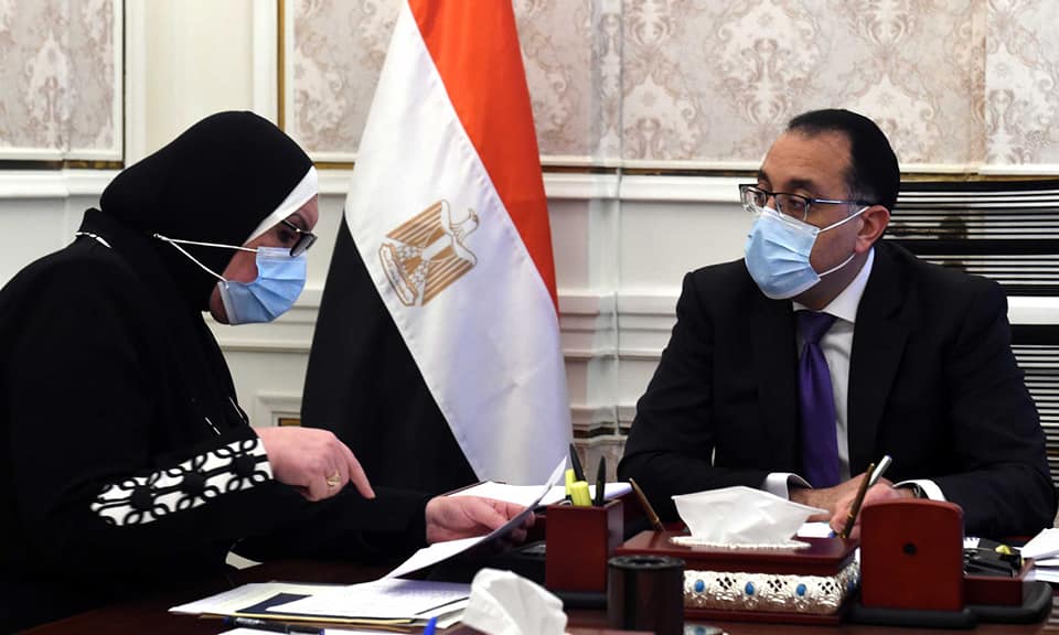 “مدبولى”: نعمل على دفع الصناعة المحلية خلال الفترة الحالية وتوفير مستلزمات الإنتاج