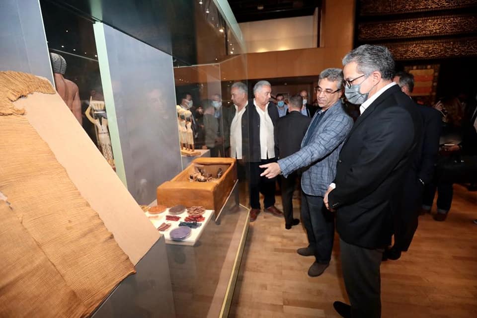 وزير السياحة والآثار يزور متحف الحضارة فى الذكرى الأولى لافتتاحه