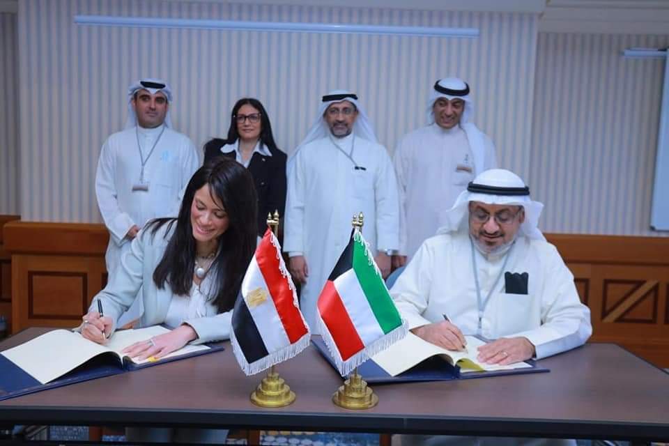 المشاط توقع مع “الكويتي للتنمية” منحة بقيمة 2.5 مليون دولار لدراسات جدوى الربط السككي بين مصر والسودان