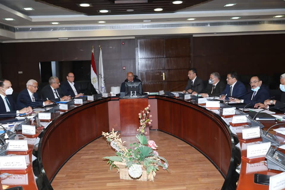 «النقل»: تطبيق نظام التذكرة الموحدة فى وسائل النقل المستخدمة لمحطة عدلى منصور