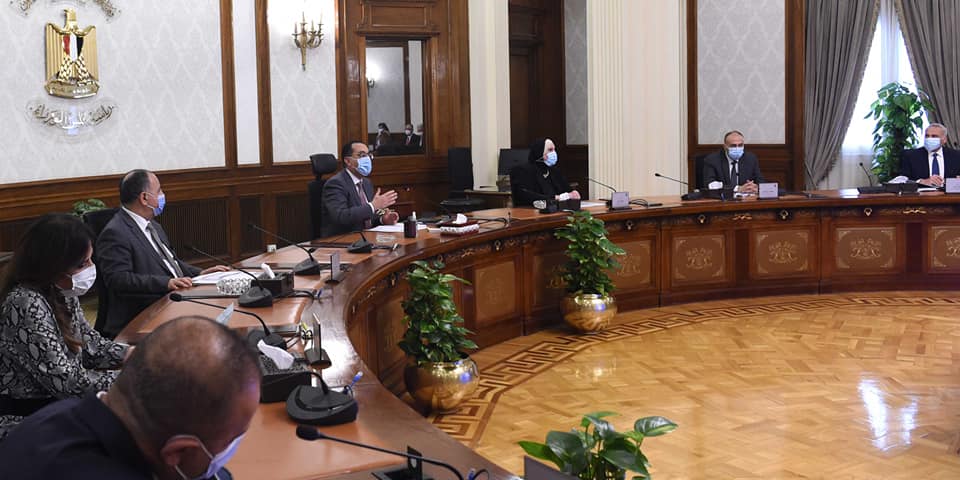 مدبولي: تكليف رئاسي باعتبار ملف توفير مستلزمات الإنتاج للصناعات المختلفة أولوية في هذه المرحلة