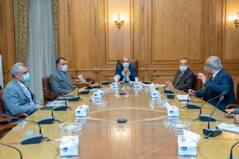 وزير الإنتاج الحربي يبحث تسويق منتجات الشركات التابعة إلكترونياً