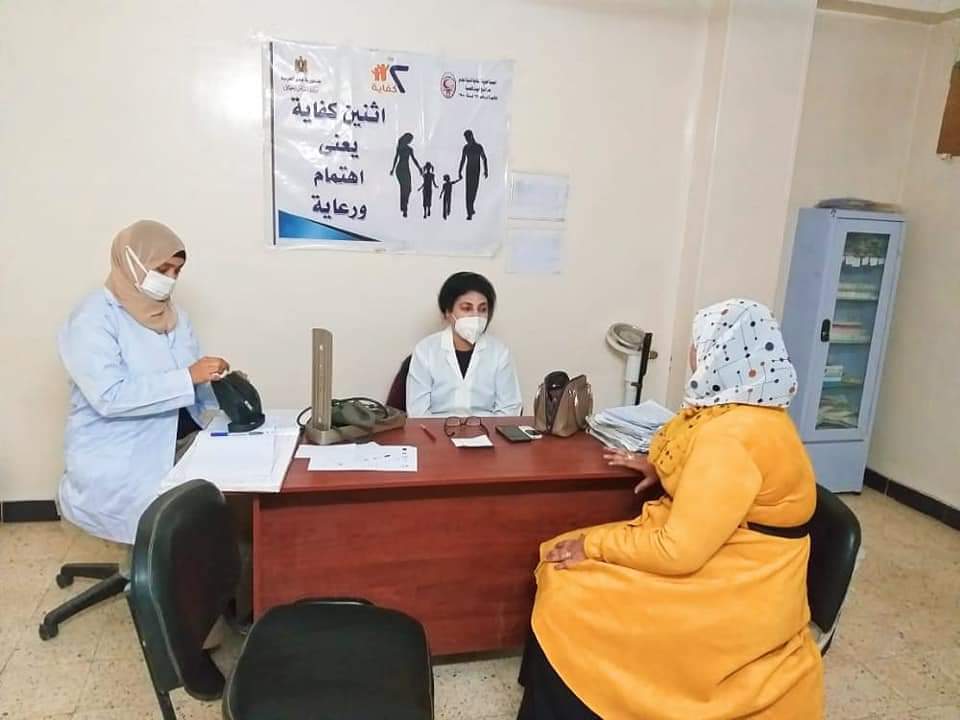 وزيرة التضامن تتلقى تقريرًا مفصلًا عن جهود مشروع “2 كفاية”