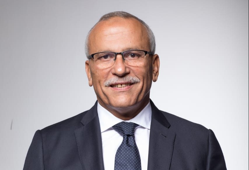 كونتكت القابضة