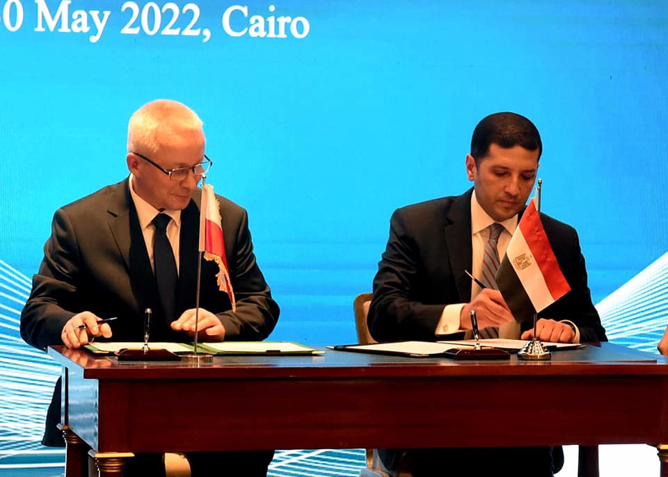 هيئة الاستثمار توقع بروتوكول تعاون مع الوكالة البولندية للاستثمار والتجارة ببولندا