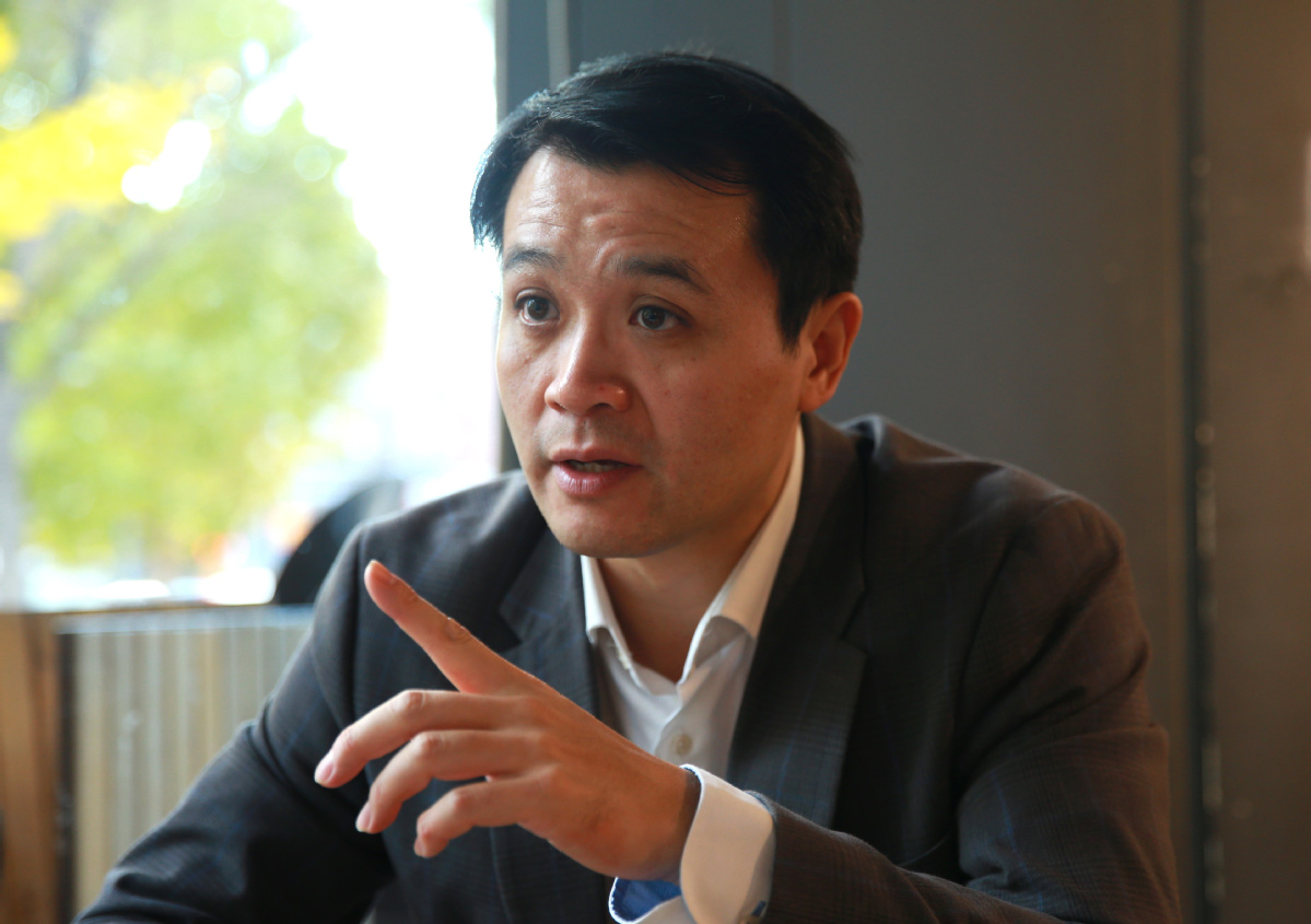 زو نينج، أستاذ المالية فى معهد شنغهاى المتقدم للتمويل ؛ فاينانشيال تايمز