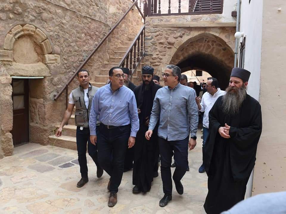 رئيس الوزراء يتفقد مشروع تطوير منطقة وادي الدير بسانت كاترين