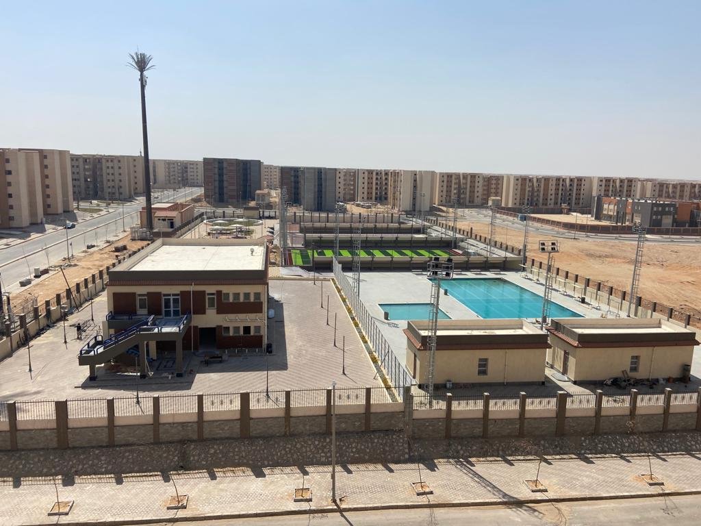 "الإسكان" تنتهي من تنفيذ مركز شباب أكتوبر الجديدة.. وتطرح نادٍ اجتماعي بمساحة 25 فدانا