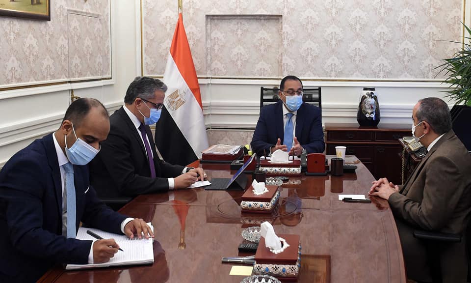 رئيس الوزراء: مستعدون لتبنى كل المحفزات الممكنة لزيادة عدد السائحين الوافدين لمصر