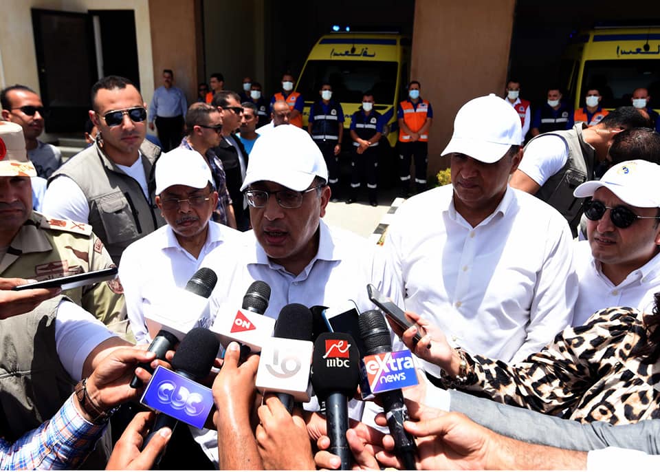 رئيس الوزراء: منظومة متكاملة لتقديم أفضل الخدمات ورفع جودة الحياة لأهالينا فى القرى المصرية