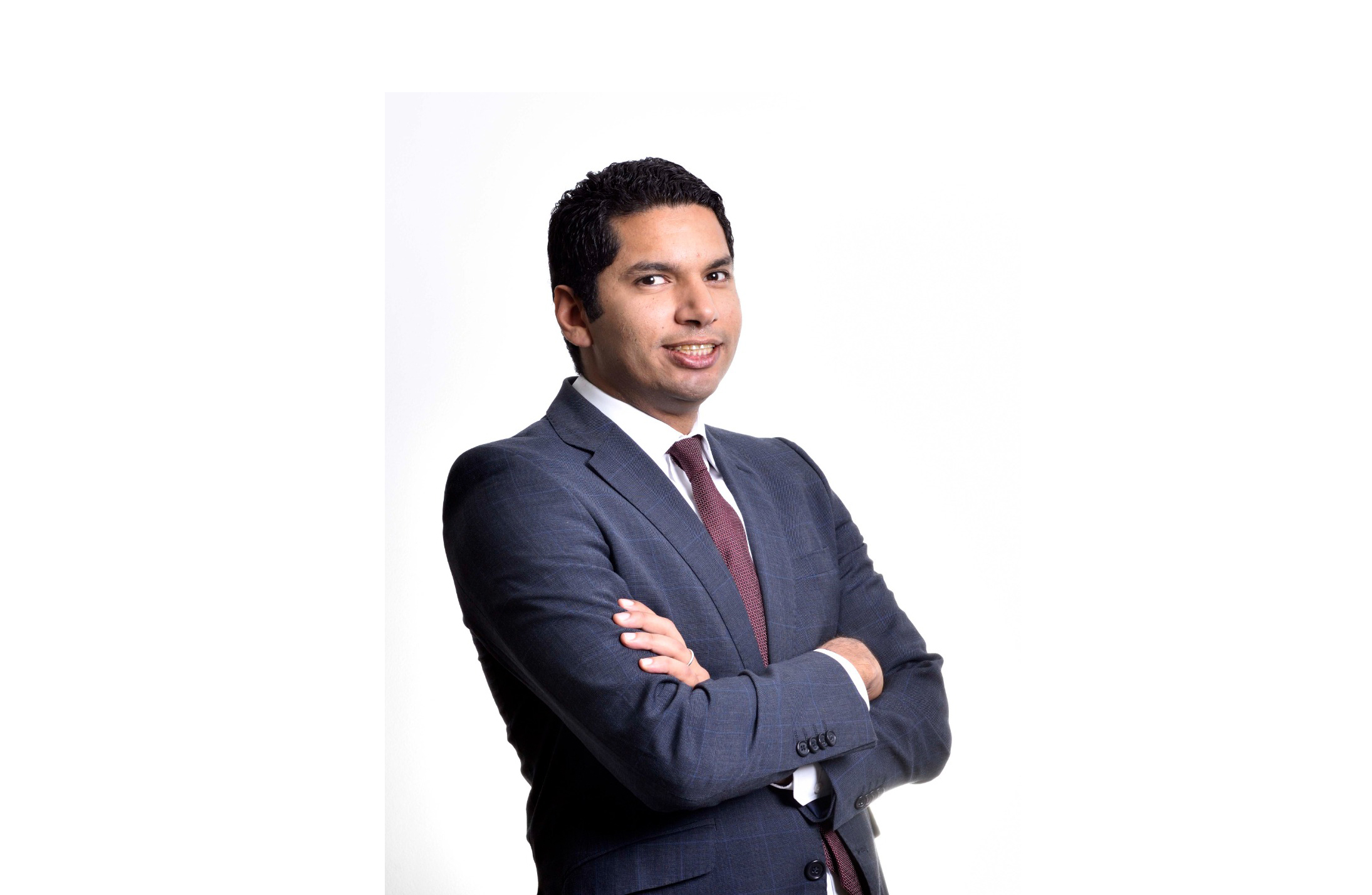 ماجد العيوطي ؛ هيرميس