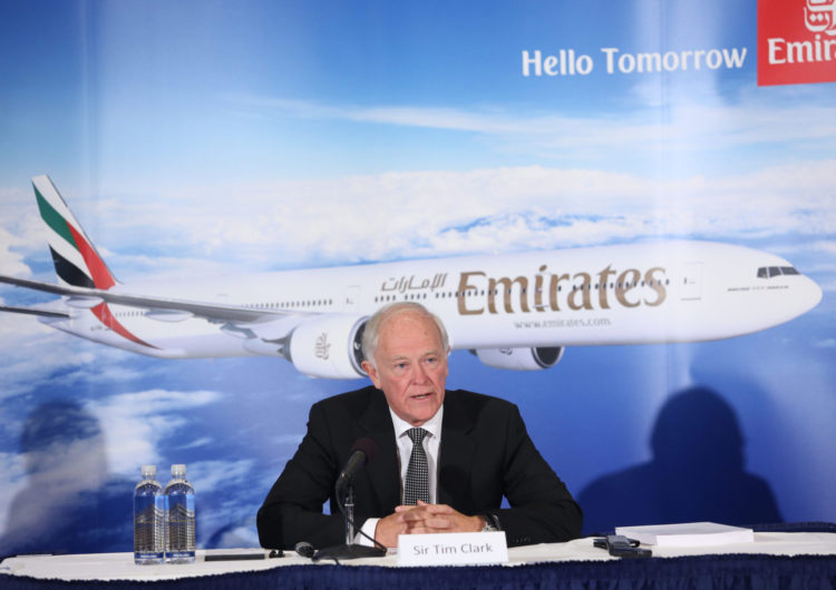 تيم كلارك رئيس شركة طيران الإمارات