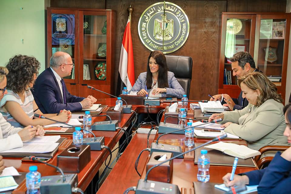 "المشاط" تبحث مع البنك الدولي تضمين ملاحظات الجهات الوطنية في تقرير المناخ CCDR