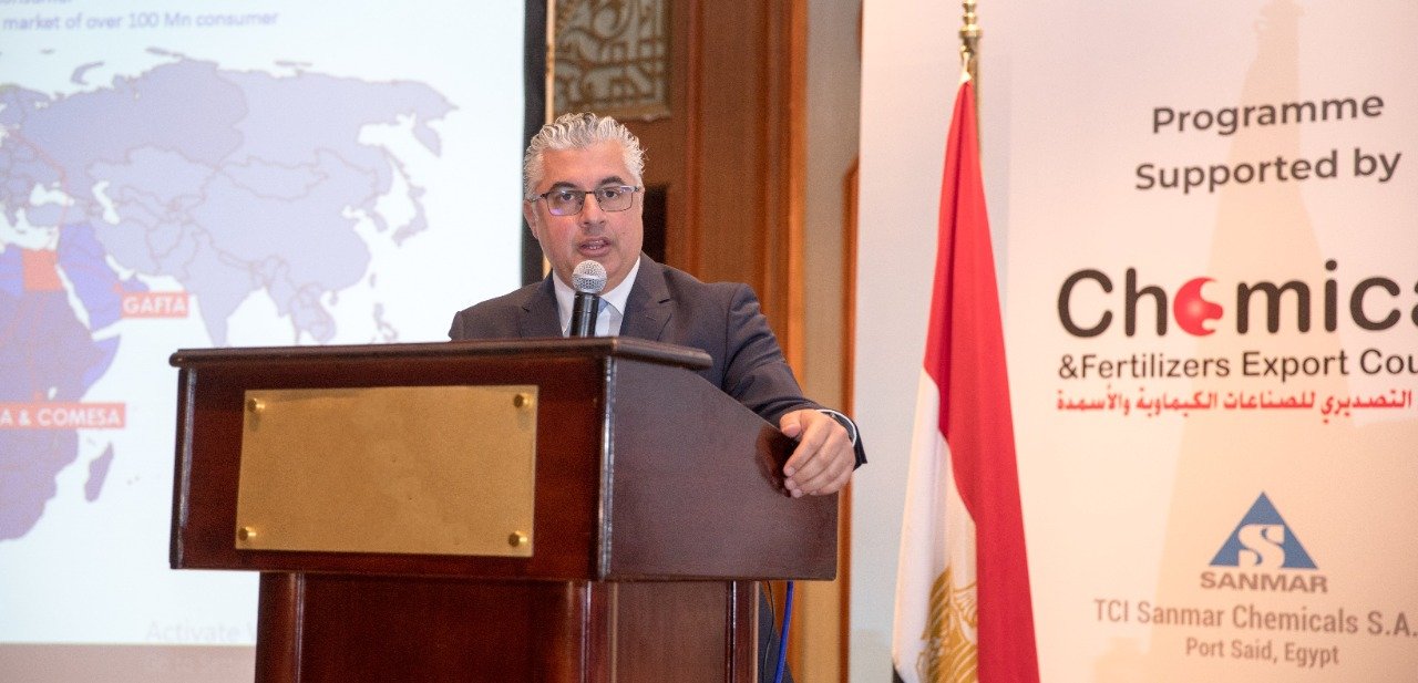 وليد جمال الدين نائب رئيس المنطقة الاقتصادية لشئون الاستثمار والترويج